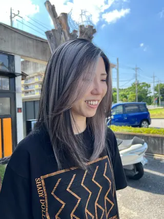 ロング カラー 只野 真衣のヘアスタイル