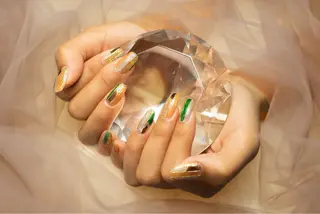 ネイル Reverb❁︎ 井上のネイルデザイン