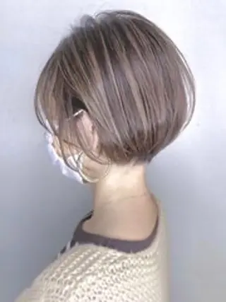 ショート カラー ✨髪質改善カラー✨ 赤味除去カラー／理久のヘアスタイル