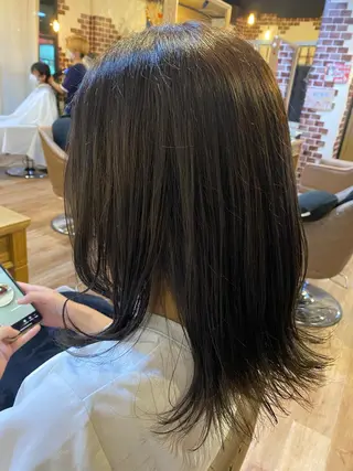 ミディアム 顔周りカット🍑 Zina難波 Akiのヘアスタイル