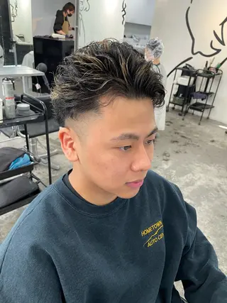 カラー 吉田聖 【メンズヘア特化】のヘアスタイル