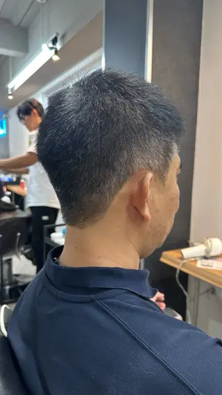 メンズ 律喜/パーマ /メンズ/フェードのヘアスタイル