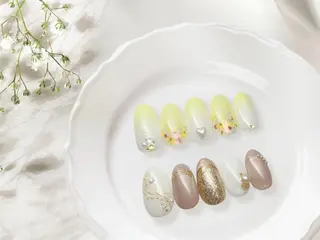 ネイル Lisse銀座 Akuのネイルデザイン