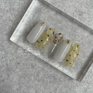 ネイル 27salon yuinaのネイルデザイン