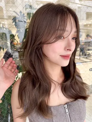 セミロング カラー 🇰🇷韓国レイヤー ハイトーン/暖色のヘアスタイル