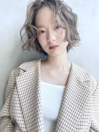ミディアム カラー パーマ ヘアアレンジ ITbyALBUM 浦和店のヘアスタイル