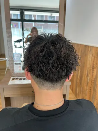 メンズ 鬼松沙弥 ❤︎メンズパーマのヘアスタイル