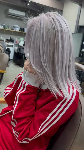 セミロング カラー AiM エイム　韓国レイヤーのヘアスタイル