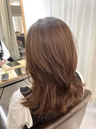 セミロング ANs. YUIのヘアスタイル