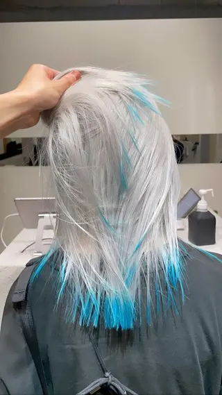 ミディアム カラー MONIQA所属・🐲RYUKI メンズブリーチのヘアスタイル