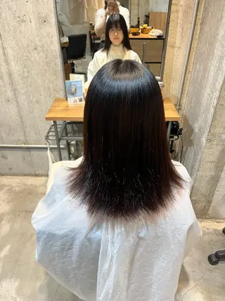 ミディアム ☀️マナカ/縮毛矯正 カラー/表参道のヘアスタイル