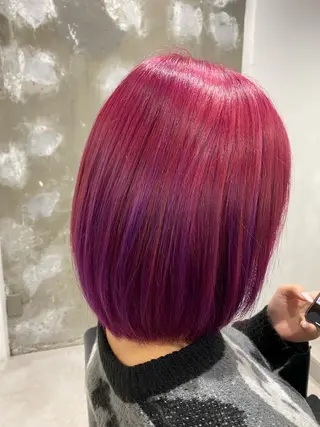 ミディアム Kro ハイトーン×ブリーチのヘアスタイル