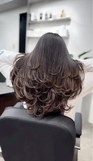 ロング カラー ブリーチなしWカラー 超特化/YURAのヘアスタイル