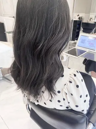 ロング カラー 艶感/ナチュラル 🩵amiのヘアスタイル