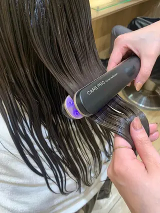 ミディアム カラー シャドールーツ美容師 篠原康太のヘアスタイル