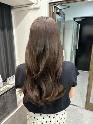 ロング 稲川 弥生のヘアスタイル