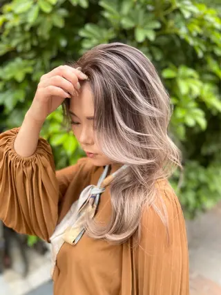 セミロング カラー カラー指名No.1 土井新治❄️のヘアスタイル