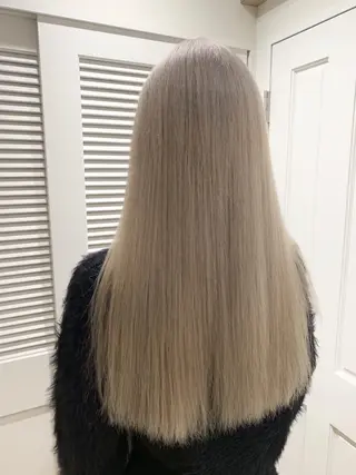 ロング 渋谷ハイトーン/ デザインカラー阿部のヘアスタイル