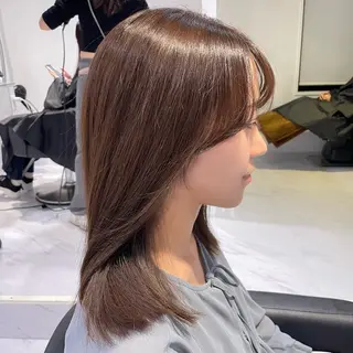 セミロング カラー 表参道♡暗髪^ྀི 艶カラー♡アユミのヘアスタイル