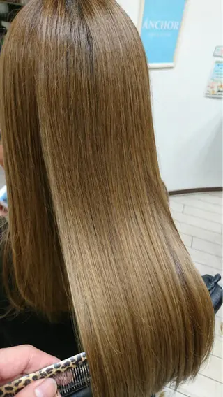 セミロング ANCHOR所属・美髪になりませんか？ ，，mikuのヘアスタイル