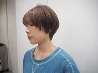 ショート 💛🤍U too e’s 鎌倉🧸のヘアスタイル