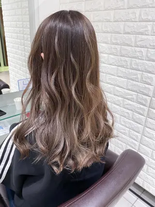 ロング カラー 髪質改善、エクステ 山口卓哉のヘアスタイル