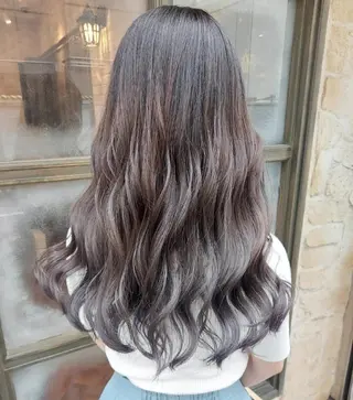 ロング カラー grow上野御徒町【グロウ】所属・ブリーチ・ハイトーン 特化🎉内山のヘアスタイル