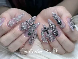 ネイル E.N🦋 長さ出し/持ち込みのネイルデザイン