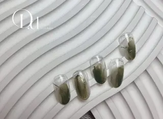 ネイル D.d Ryo🎀のネイルデザイン