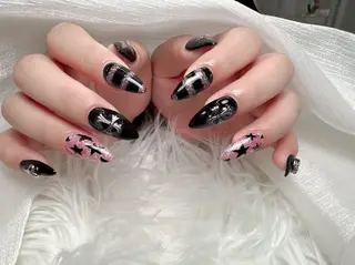 ネイル ENsalon AKIRAのネイルデザイン