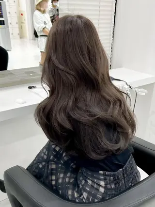 カラー 韓国ヘア🩶🇰🇷 透明感カラー🎀のヘアスタイル