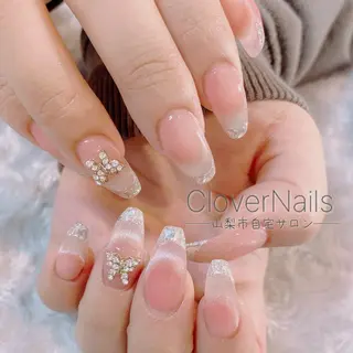 ネイル 自宅ネイルサロン クロバーネイルのネイルデザイン