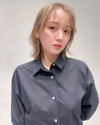 ミディアム カラー AiM 大名　似合わせカットのヘアスタイル