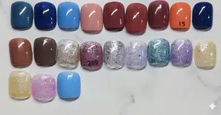 ネイル ティーエヌ 金山駅東口店のネイルデザイン