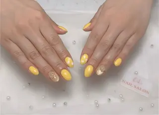 ネイル 小林 あゆみのネイルデザイン