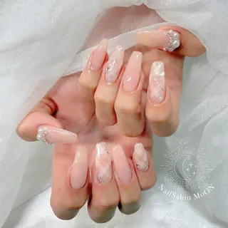 ネイル MoON...❤︎ MeGuのネイルデザイン