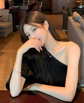 ロング 中韓🇨🇳🇰🇷 🤍TAKAHIROのヘアスタイル