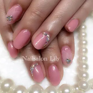 ネイル Nailsalon Lilyのネイルデザイン