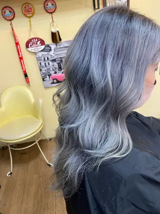 ロング カラー ANSA  hair 椥辻店所属・くにもと かいりのヘアスタイル