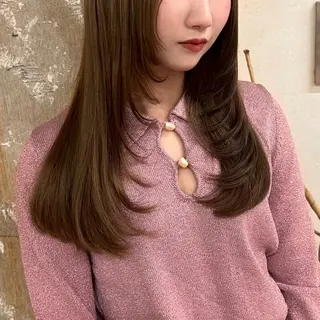 ロング ハイトーン/艶カラー /ケアブリーチ/香音のヘアスタイル