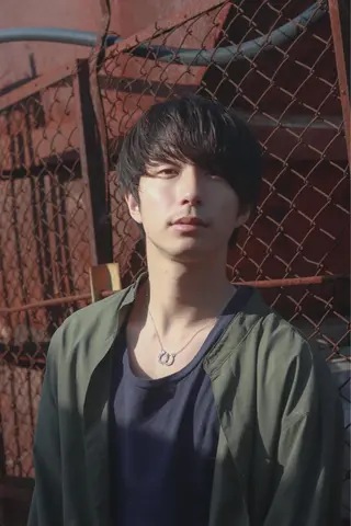 ミディアム パーマ SLASHスラッシュ 兵頭　裕のヘアスタイル