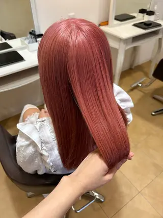 カラー 今中 紗英のヘアスタイル