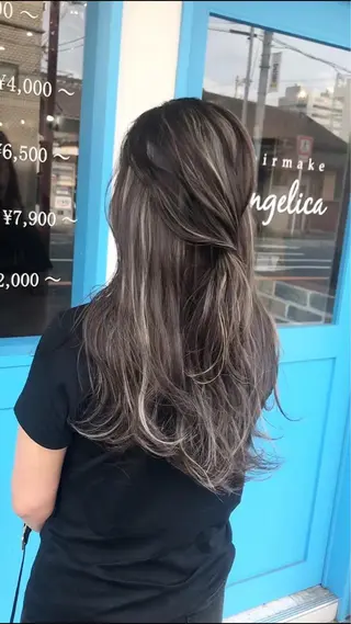 ロング en Siena所属・en Siena エンシエナのヘアスタイル