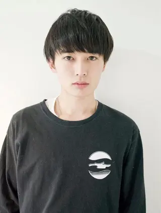 ショート カラー パーマ メンズ スパイラルパーマ 🌐hina⭐️のヘアスタイル