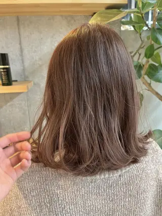 ショート カラー ハイトーンカラ ー/小川のヘアスタイル