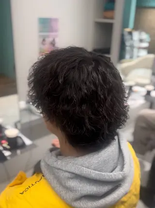 セミロング パーマ LeeHorie MIUのヘアスタイル