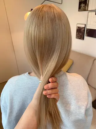 ロング 韓国風レイヤー/新潟 /小新/愛咲🎀のヘアスタイル