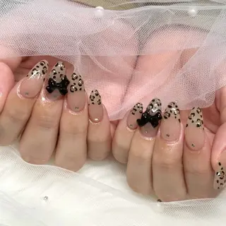 ネイル 𝘉𝘢𝘣𝘦𝘭 𝘜𝘮𝘪のネイルデザイン