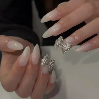 ネイル Sarina ⋆⭒˚のネイルデザイン