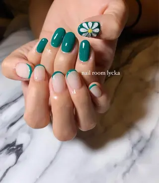 ネイル ﾈｲﾙﾙｰﾑﾘｯｶ 𝐦𝐚𝐲𝐮のネイルデザイン